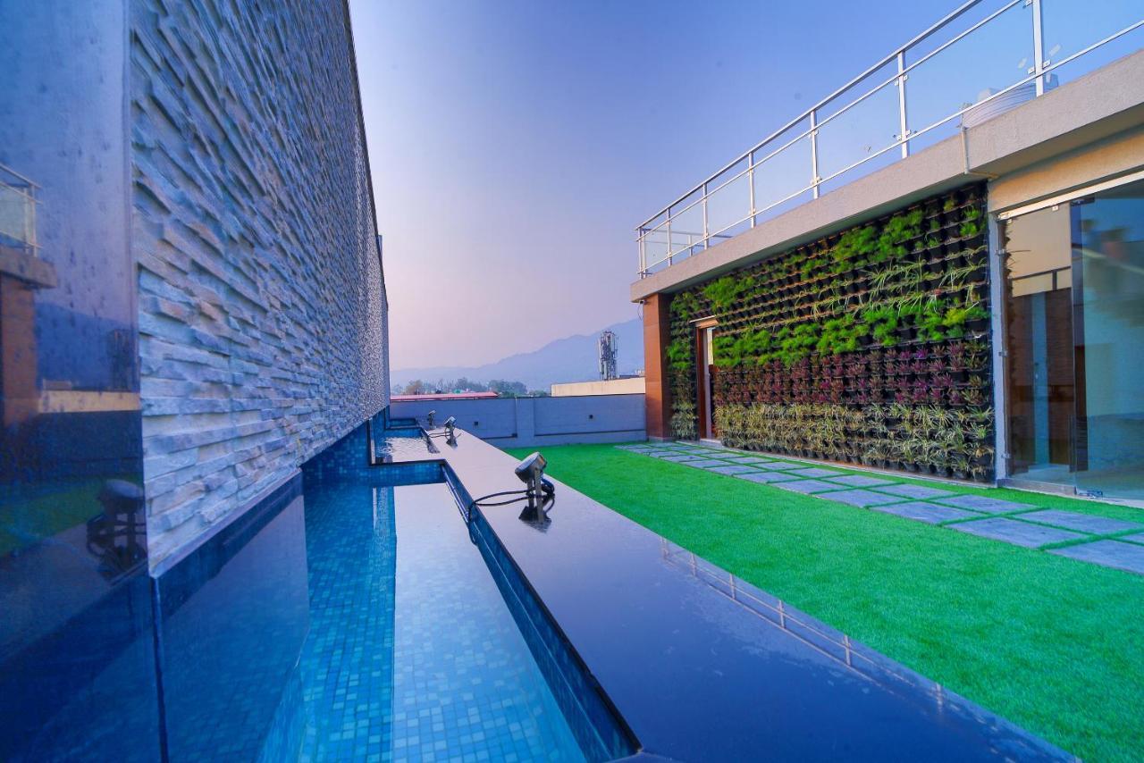 Hotel Holy Vivasa Rishīkesh Esterno foto