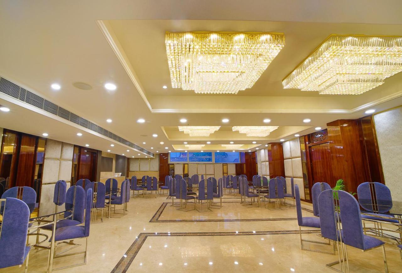 Hotel Holy Vivasa Rishīkesh Esterno foto