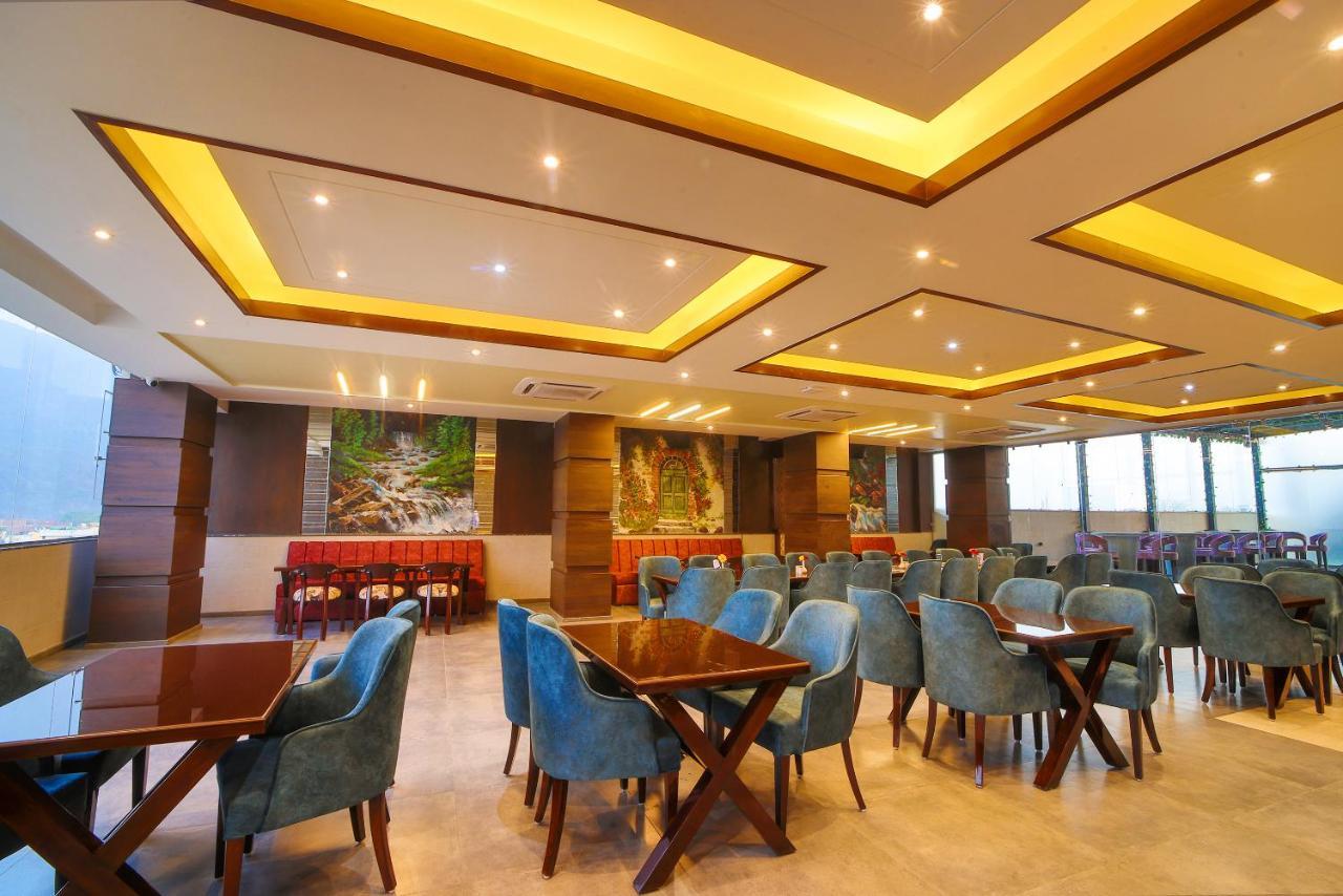 Hotel Holy Vivasa Rishīkesh Esterno foto