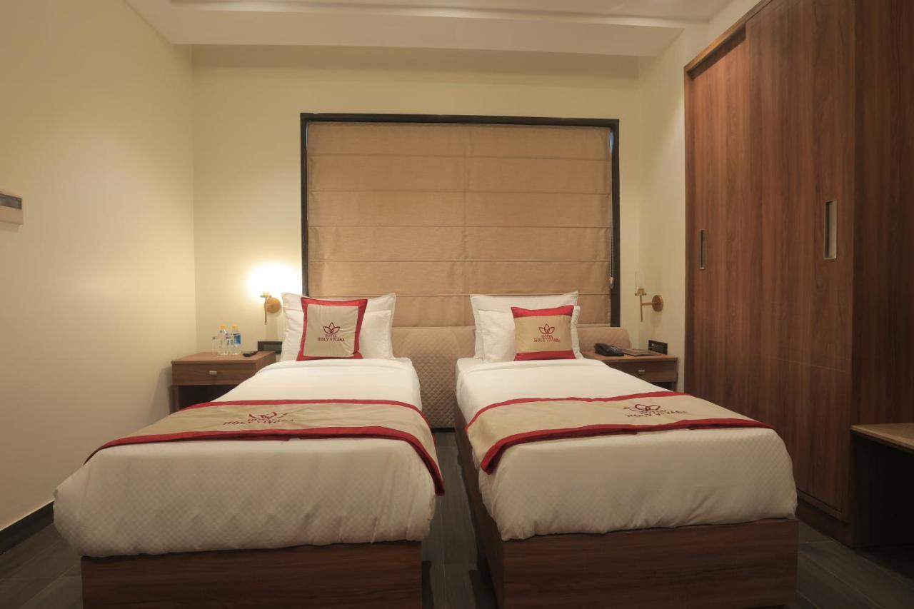 Hotel Holy Vivasa Rishīkesh Esterno foto