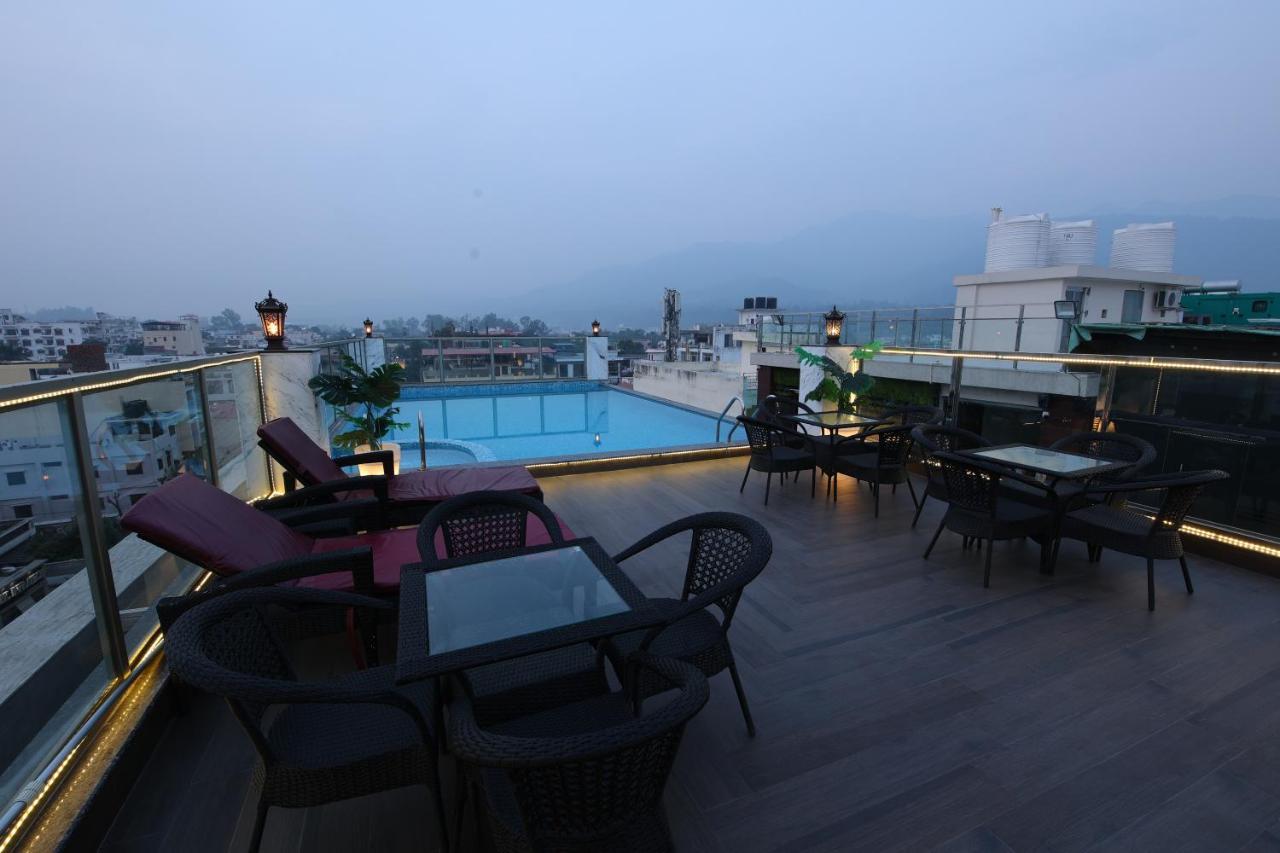 Hotel Holy Vivasa Rishīkesh Esterno foto